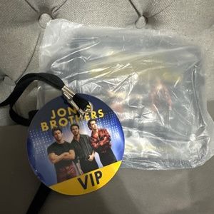 Jonas brothers concert bag-vip necklace